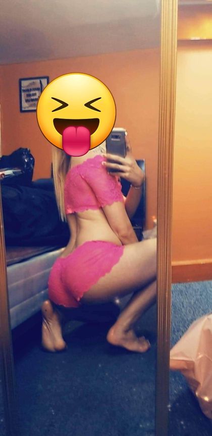 whitegyrlmade OnlyFans picture
