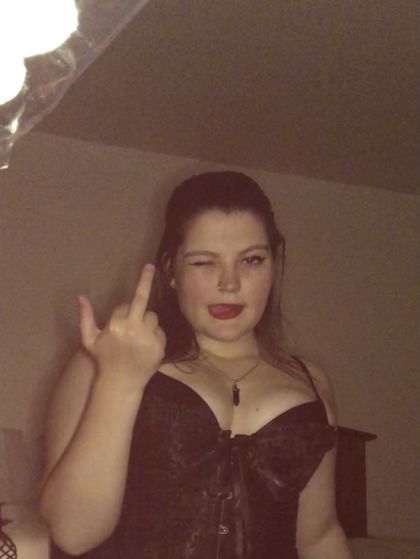bumblebeeky OnlyFans picture