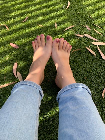 zoehasfeet OnlyFans picture