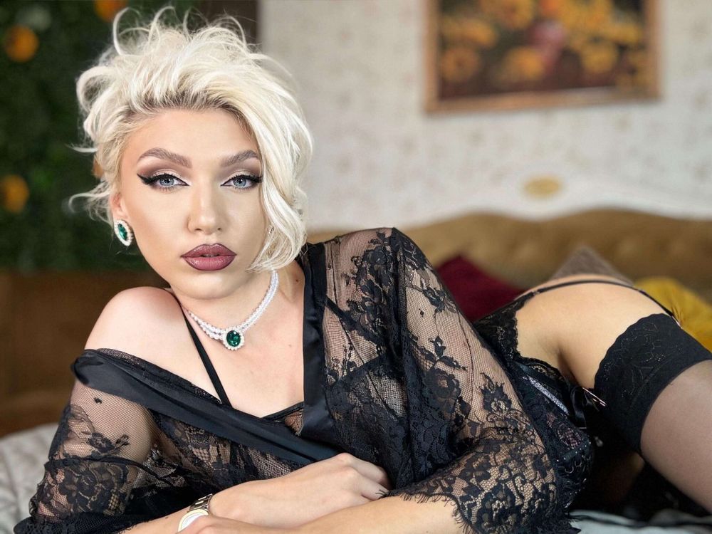 emmaamstrong OnlyFans profile picture
