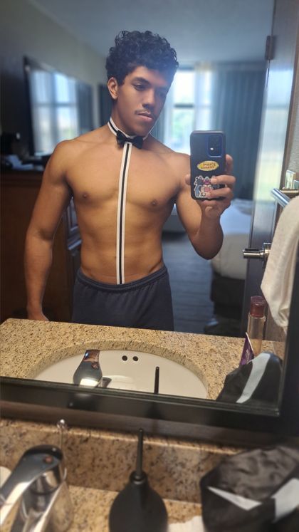 naveeneros OnlyFans picture