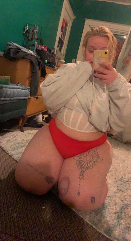 harbinger.of.thicc OnlyFans picture