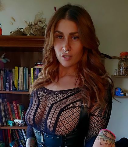 ladyravyn OnlyFans picture