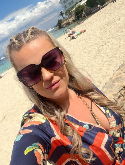 u54375386 OnlyFans picture