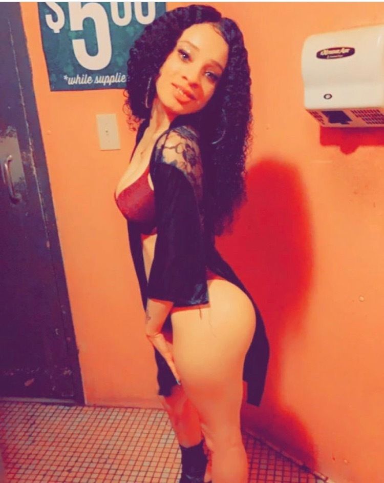 sweetie27 OnlyFans profile picture