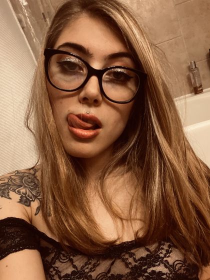 zena_rae OnlyFans picture