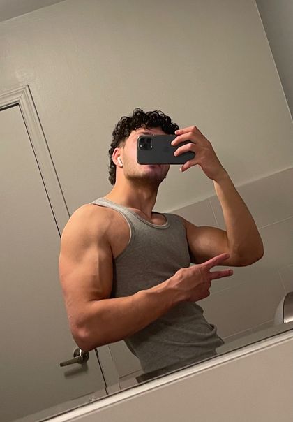 youngk99 OnlyFans picture