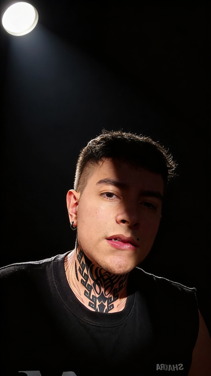 jhoansaenz OnlyFans picture