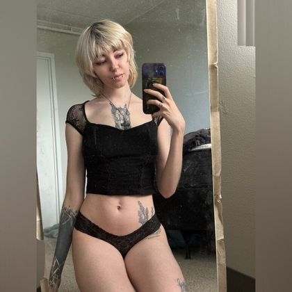 erasedweeaboo OnlyFans picture