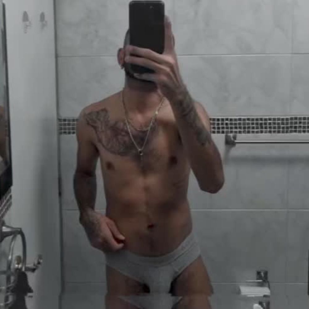 leon.ard63xx OnlyFans profile picture