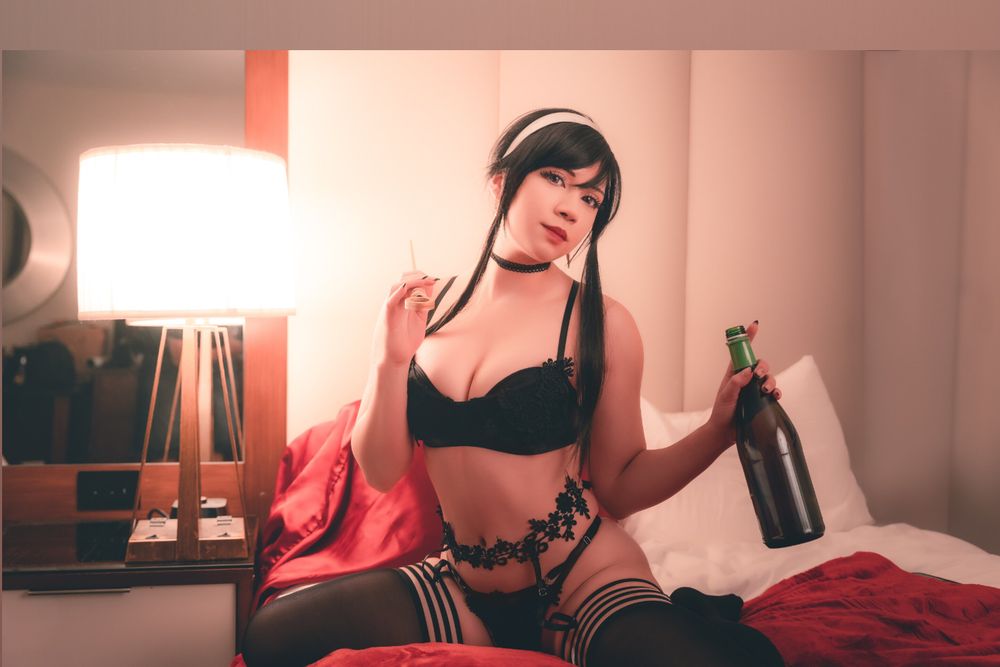 womanwearingred OnlyFans profile picture