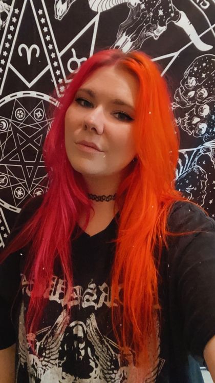 eleanorschattenkonig OnlyFans picture