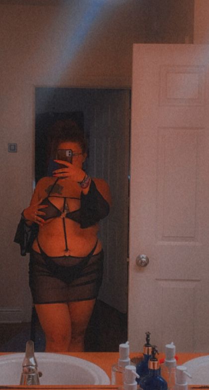 lilzari OnlyFans picture