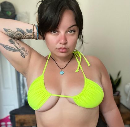 ozzyyriann OnlyFans picture