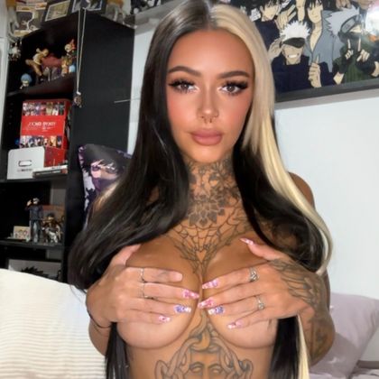 spiderlilyyy OnlyFans picture