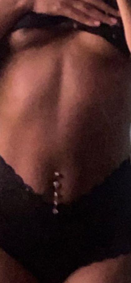 lolaa905 OnlyFans picture