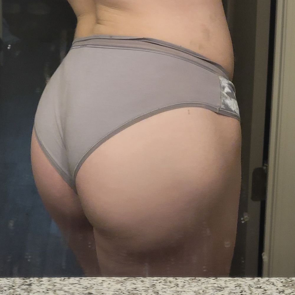tallnerdygirl OnlyFans profile picture