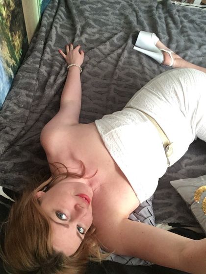 neighbournicolefree OnlyFans picture