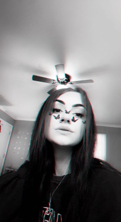 ashleyw19 OnlyFans picture