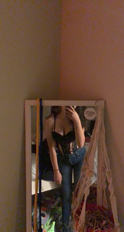 babyg0r1 OnlyFans picture