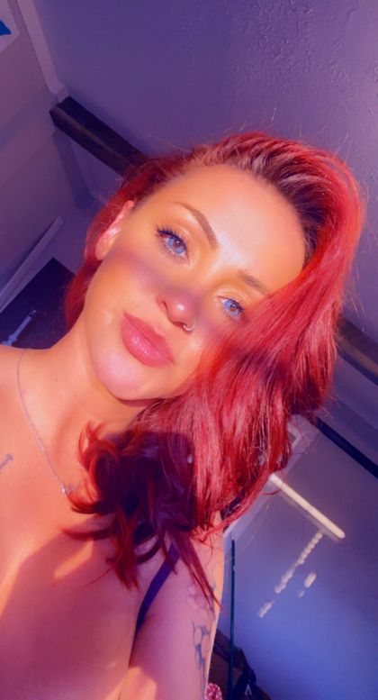 velenosa_j OnlyFans picture