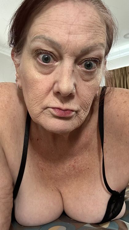 tmptshn OnlyFans picture