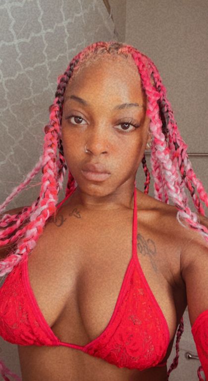 secertbabyy OnlyFans picture