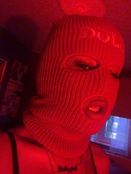 Best Hot Lindzee OnlyFans Accounts FansMetrics