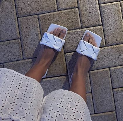 feetlulu OnlyFans picture