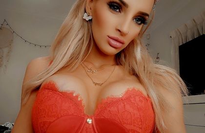 heyitscheyxo OnlyFans picture