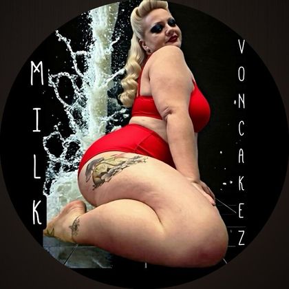 milkvoncakez OnlyFans picture