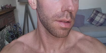 u93228697 OnlyFans picture