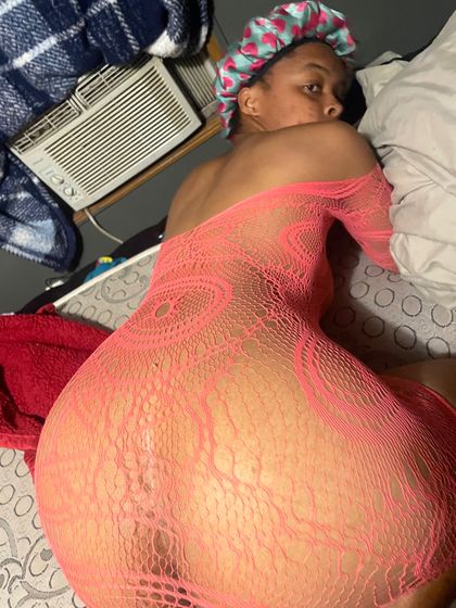 fineasswomenandbigdaddy OnlyFans picture