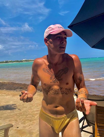 versnextdoor OnlyFans picture
