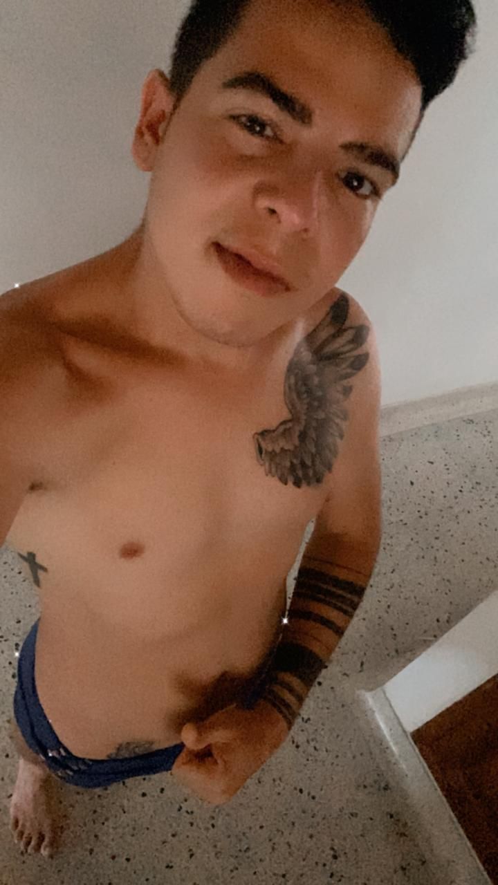 mikegarrido19 OnlyFans profile picture