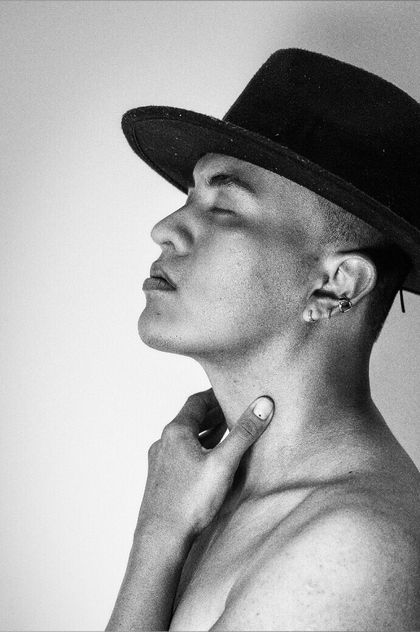 luzho24 OnlyFans picture