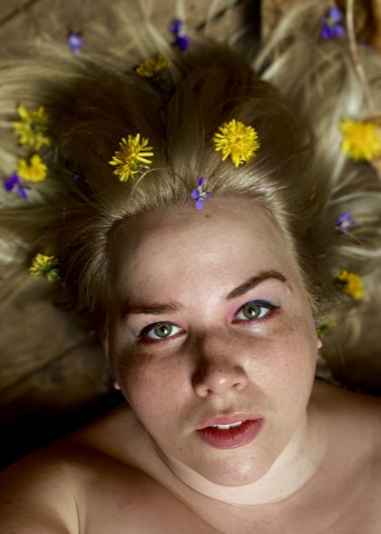 meemflowers OnlyFans picture