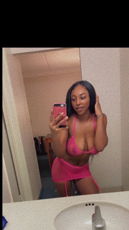 prettybrowneyez96 OnlyFans picture