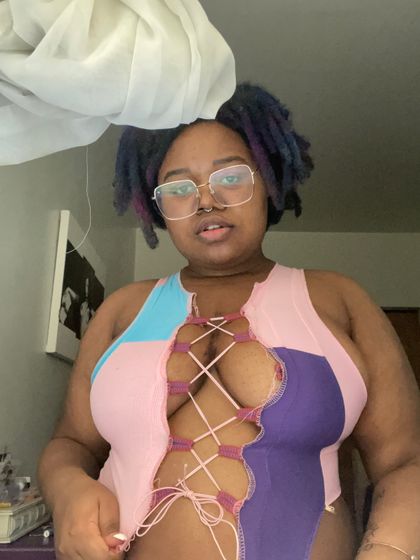 meelowillow OnlyFans picture