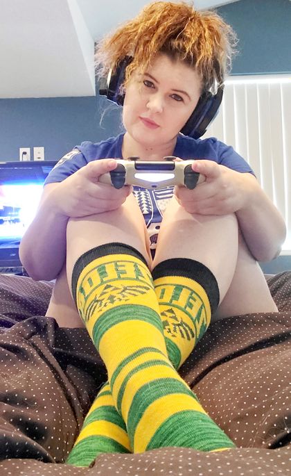zeevee OnlyFans picture