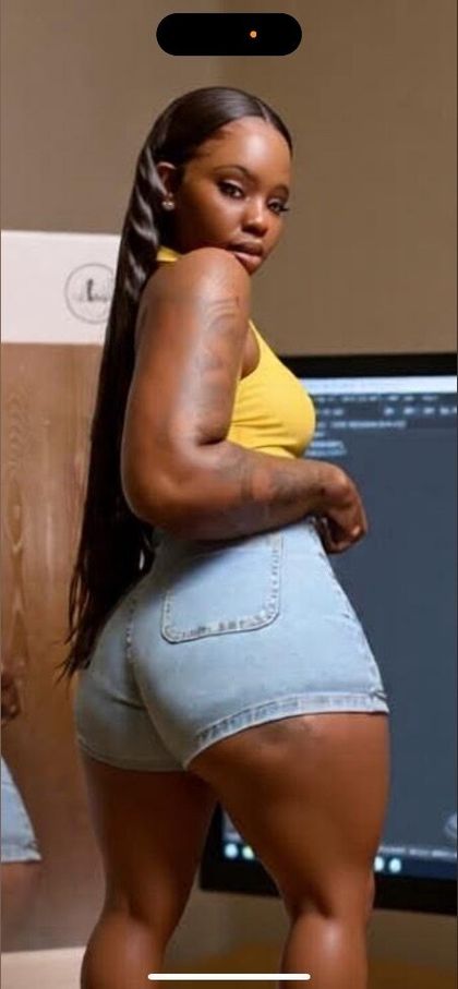 qubancrystal OnlyFans picture