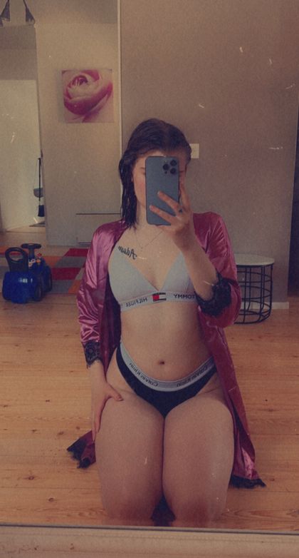 ronjaaitio OnlyFans picture