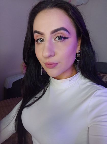 monikalove2 OnlyFans picture