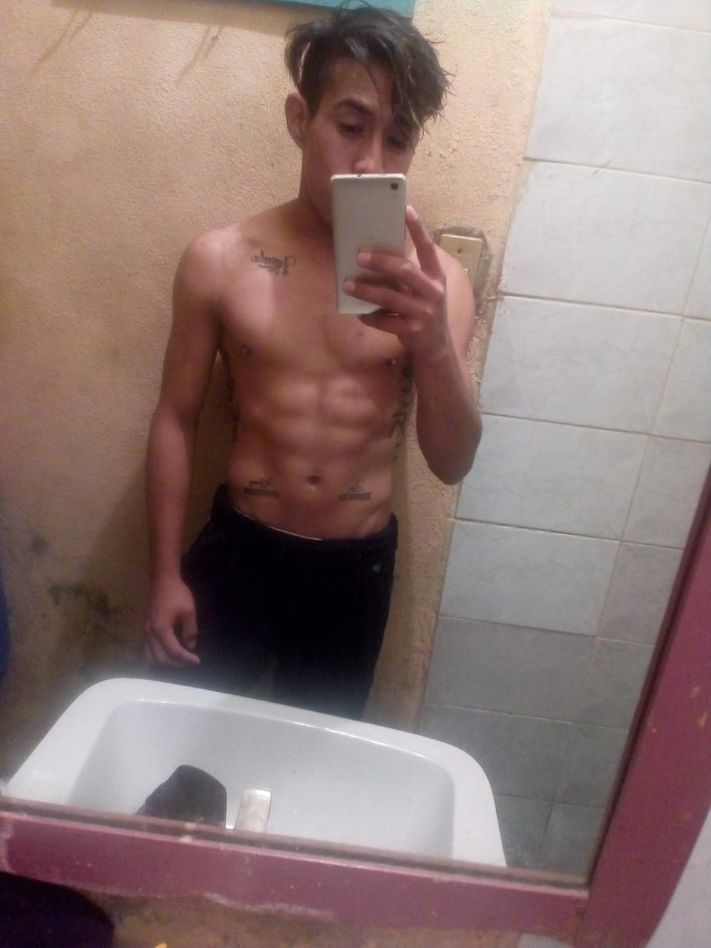 daniel021298 OnlyFans profile picture