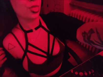 wisteriashow OnlyFans picture