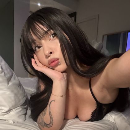 mirakitten OnlyFans picture