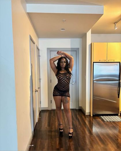 foreignfantasyz OnlyFans picture