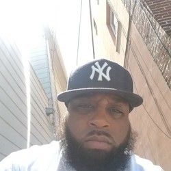 larry_luv75 OnlyFans picture