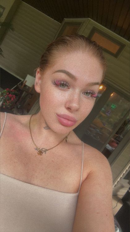 strawberryyshorttcakee OnlyFans picture