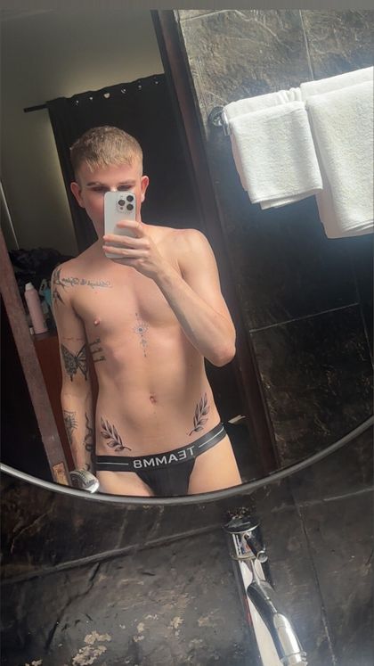 kameronrobert OnlyFans picture